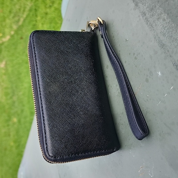 Michael Kors black Leather Wristlet Wallet - Picture 3 of 14